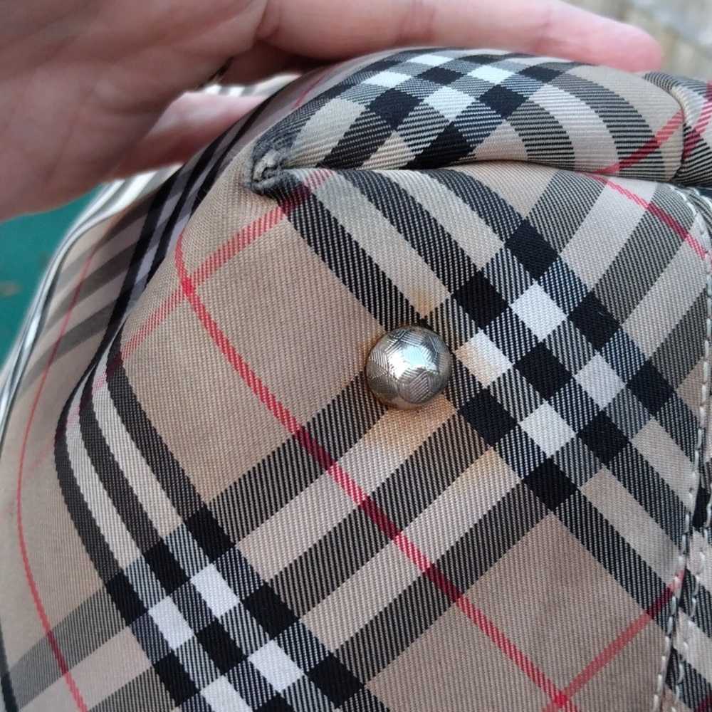 Burberry handbag - Picture 8 of 13